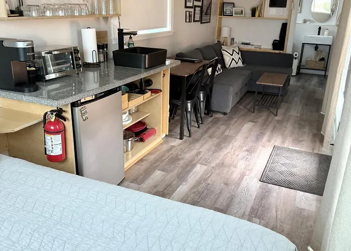 Big Sky Grand Canyon Tiny House Holiday home